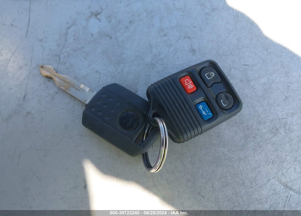 2004 MERCURY MOUNTAINEER VIN: 4M2DU86W04ZJ40741