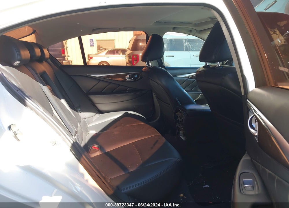2018 INFINITI Q50 3.0T LUXE VIN: JN1EV7AP6JM364738