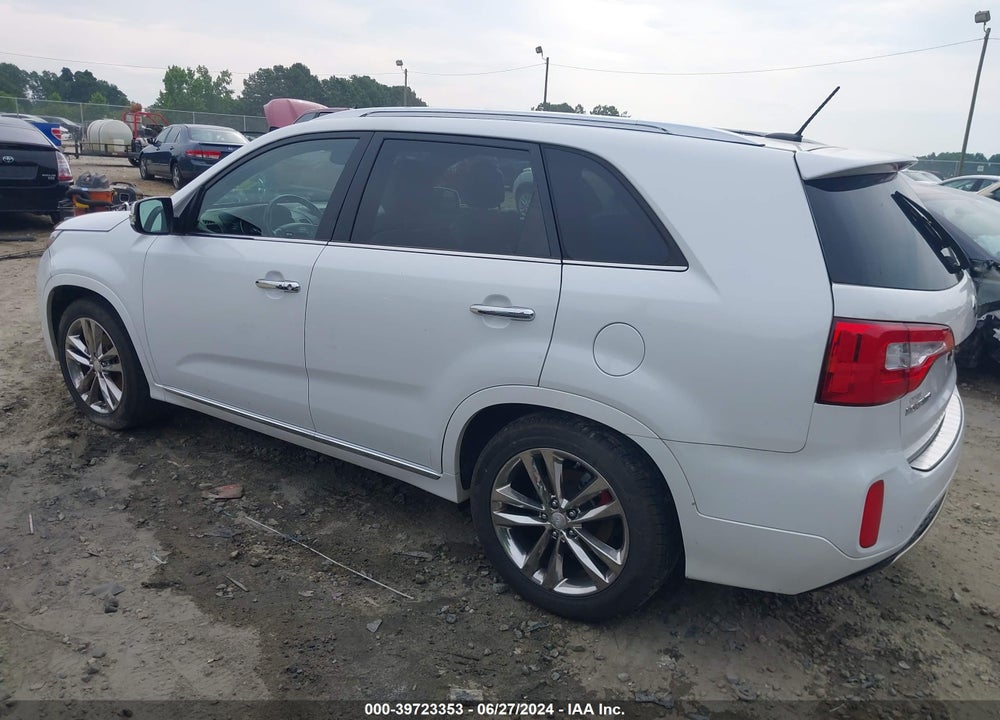 2015 KIA SORENTO VIN: 5XYKW4A74FG548905