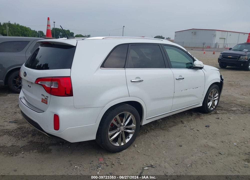 2015 KIA SORENTO VIN: 5XYKW4A74FG548905