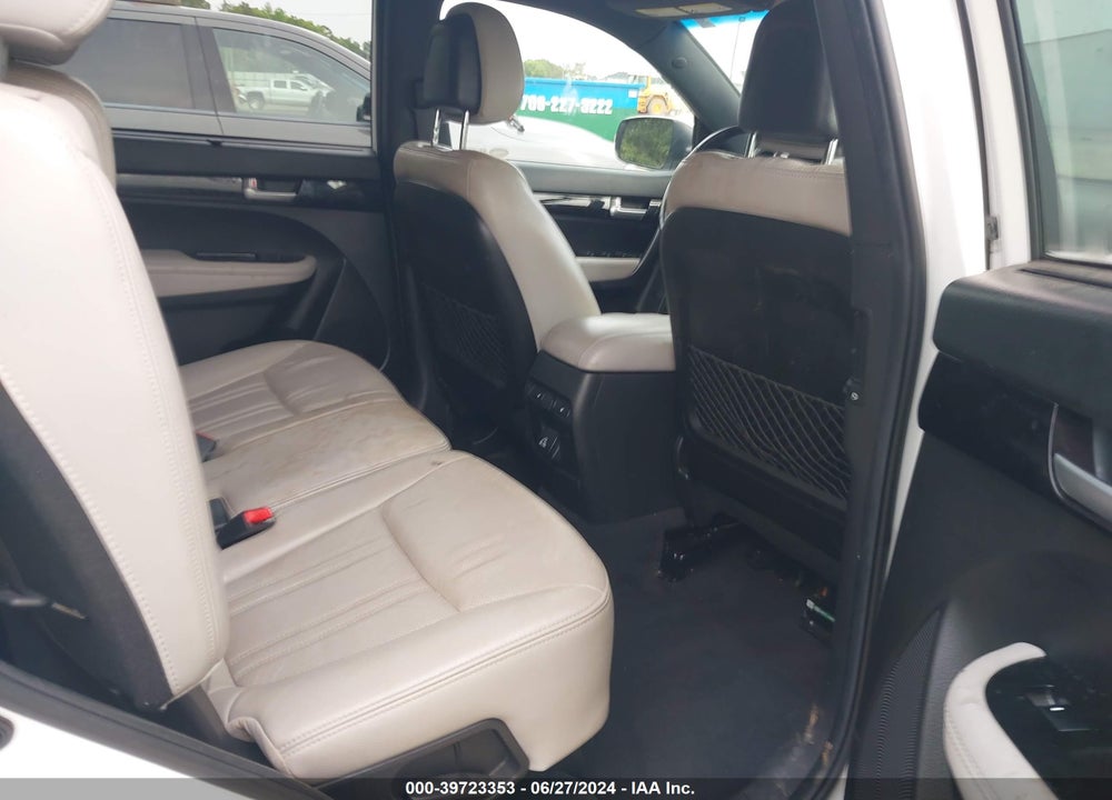 2015 KIA SORENTO VIN: 5XYKW4A74FG548905