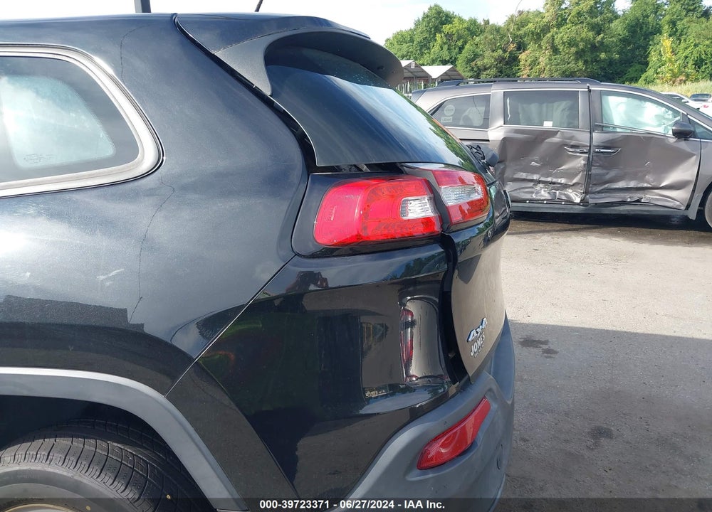 2015 JEEP CHEROKEE SPORT VIN: 1C4PJMAB8FW624475
