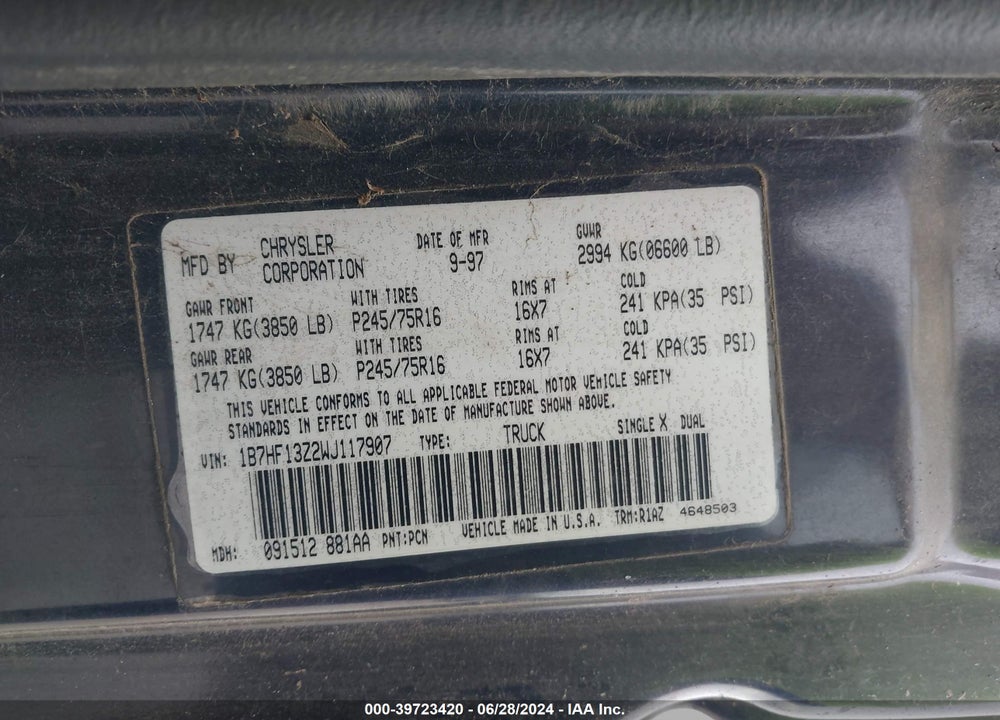 1998 DODGE RAM 1500 ST VIN: 1B7HF13Z2WJ117907