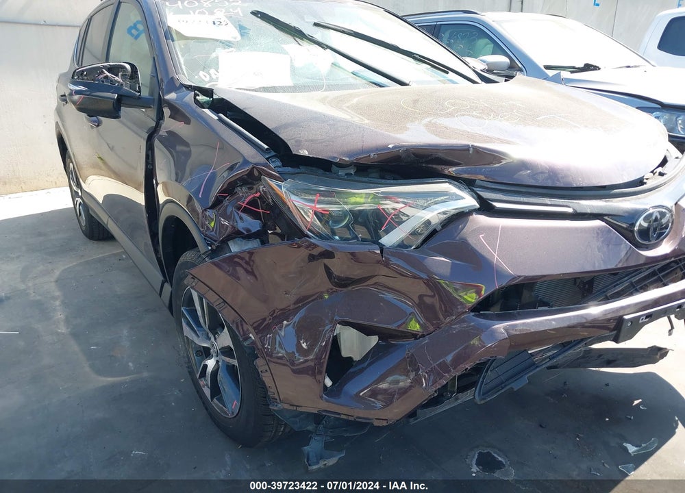 2017 TOYOTA RAV4 VIN: 2T3WFREV1HW352335