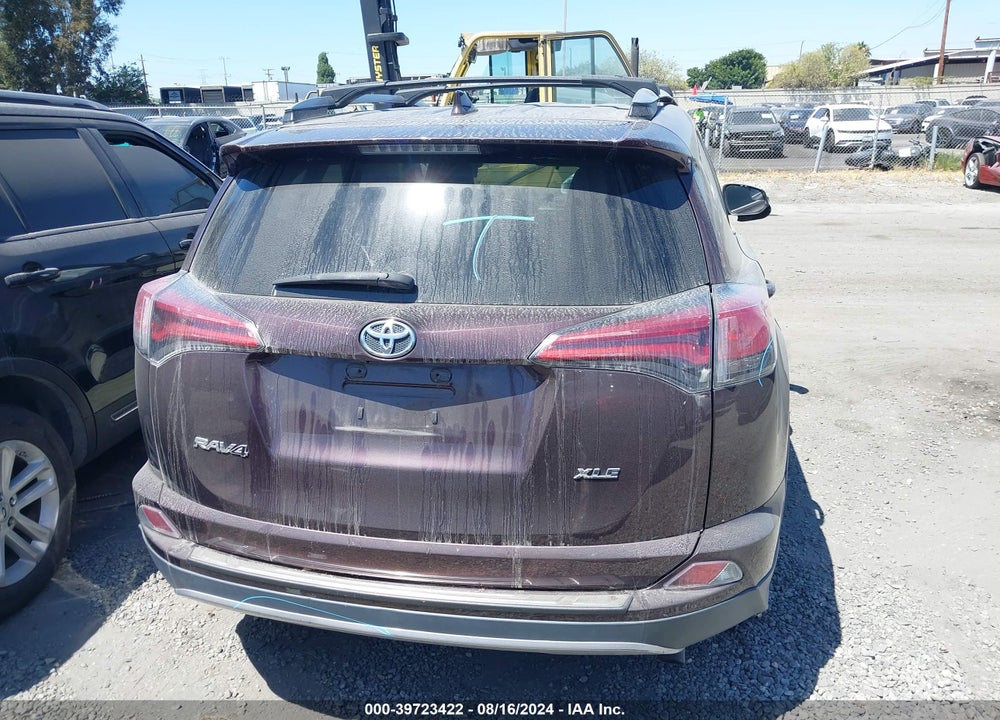 2017 TOYOTA RAV4 VIN: 2T3WFREV1HW352335