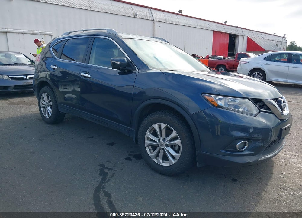 2015 NISSAN ROGUE SV VIN: 5N1AT2MVXFC775681