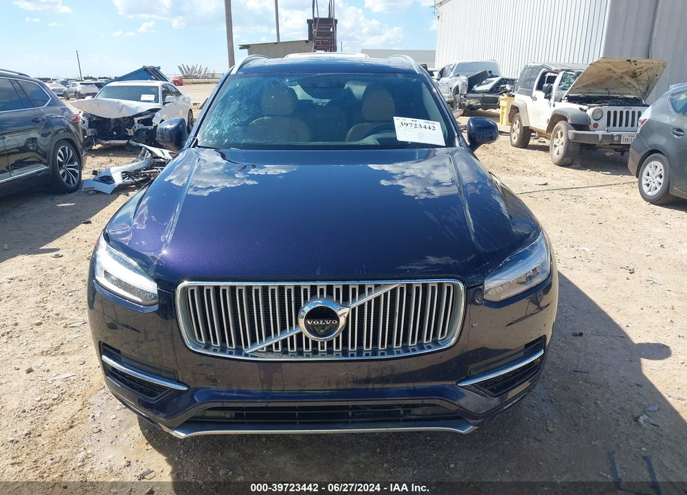2017 VOLVO XC90 T6 INSCRIPTION VIN: YV4A22PLXH1182240