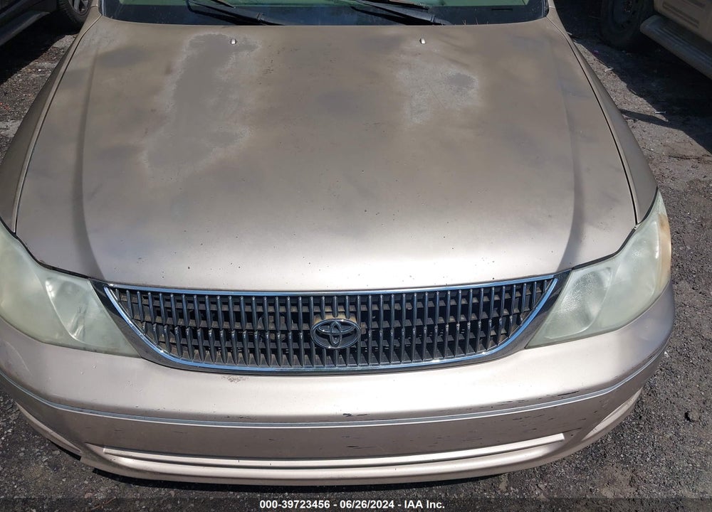2002 TOYOTA AVALON XL VIN: 4T1BF28B72U205931