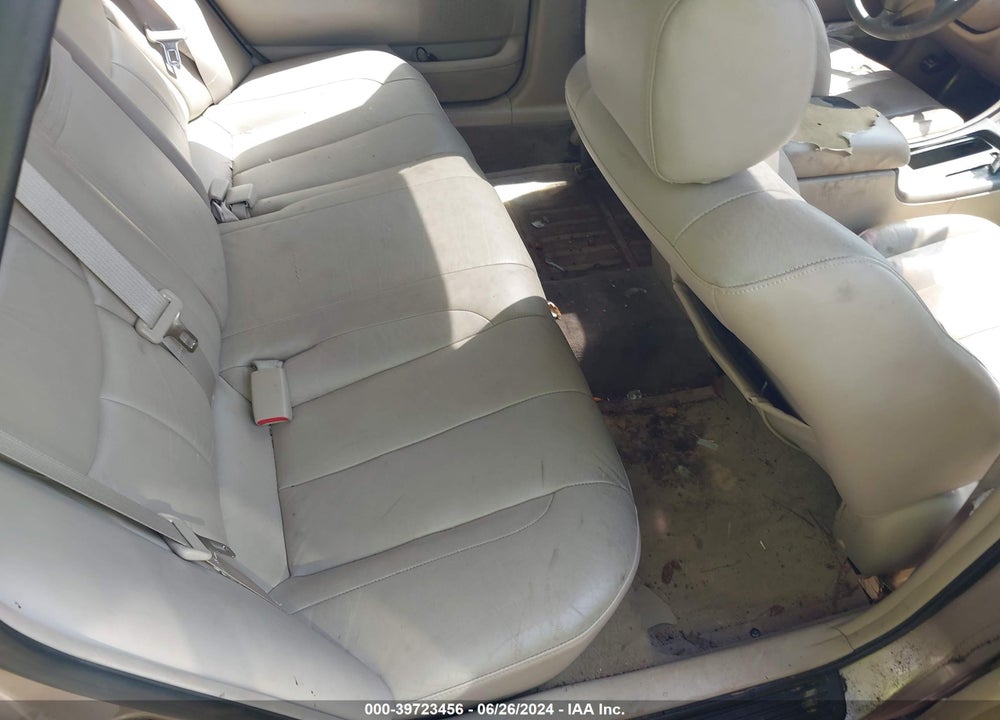 2002 TOYOTA AVALON XL VIN: 4T1BF28B72U205931
