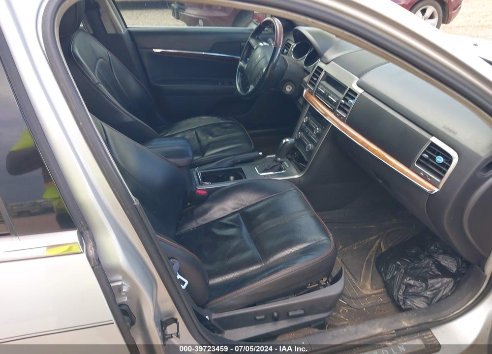 2010 LINCOLN MKZ VIN: 3LNHL2JC4AR640305