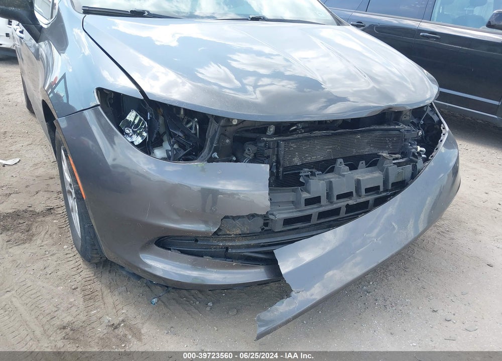 2017 CHRYSLER PACIFICA LX VIN: 2C4RC1CG0HR526174