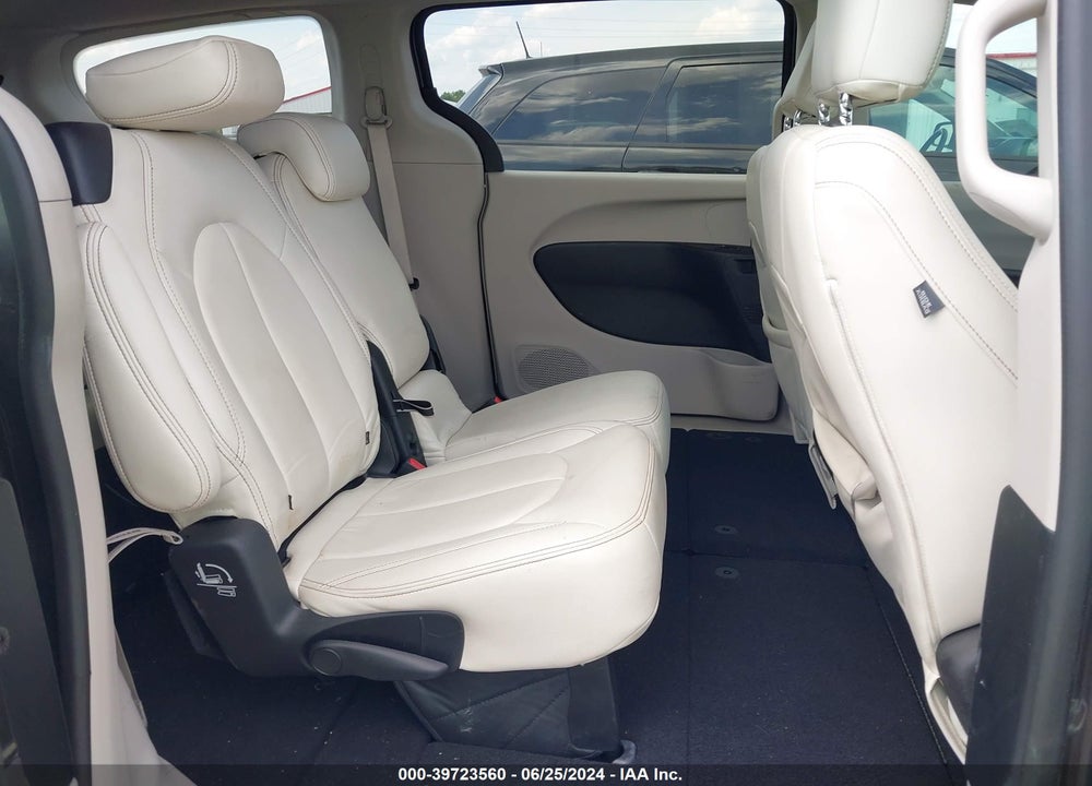 2017 CHRYSLER PACIFICA LX VIN: 2C4RC1CG0HR526174