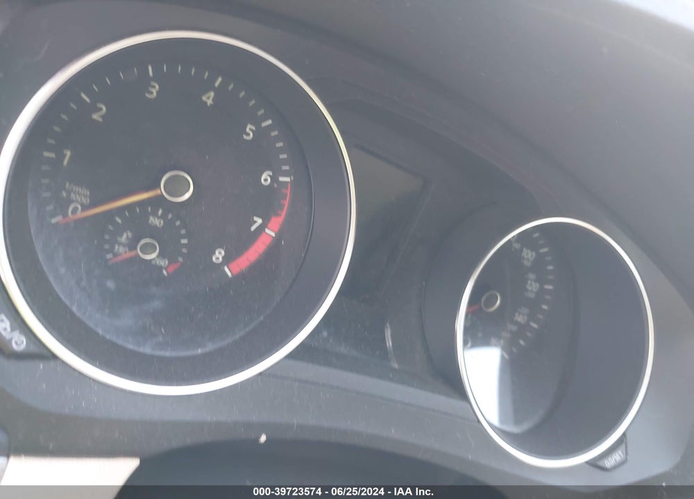 2017 VOLKSWAGEN JETTA 1.4T SE VIN: 3VWDB7AJ1HM279427