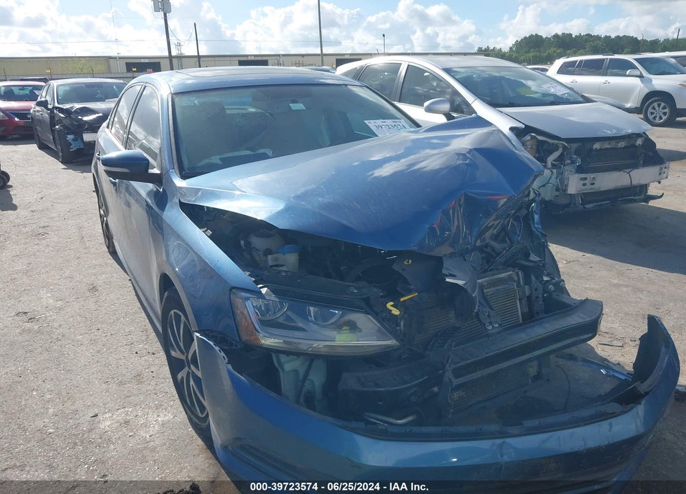 2017 VOLKSWAGEN JETTA 1.4T SE VIN: 3VWDB7AJ1HM279427