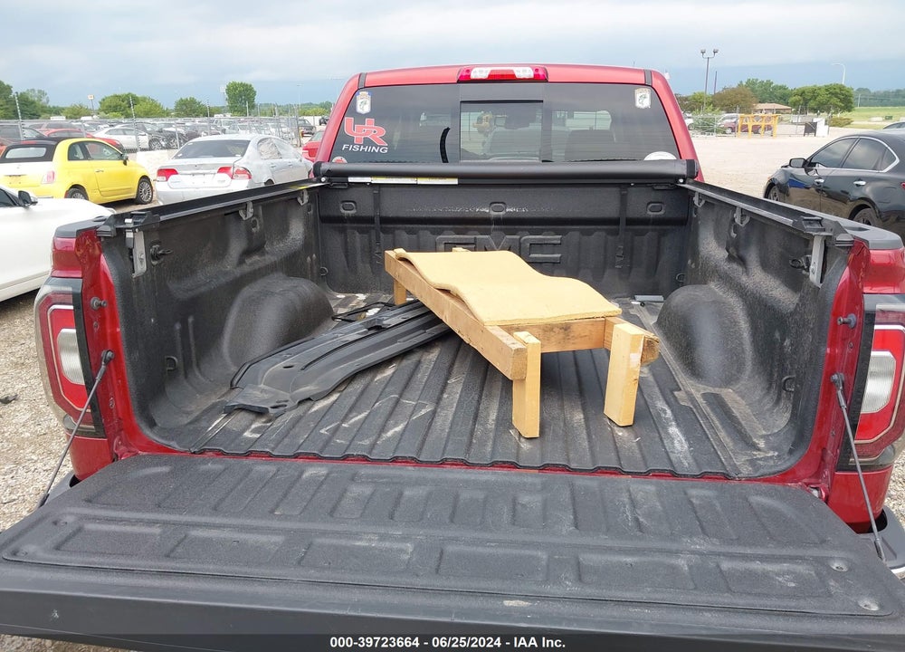 2018 GMC SIERRA 1500 SLT VIN: 3GTU2NECXJG634909