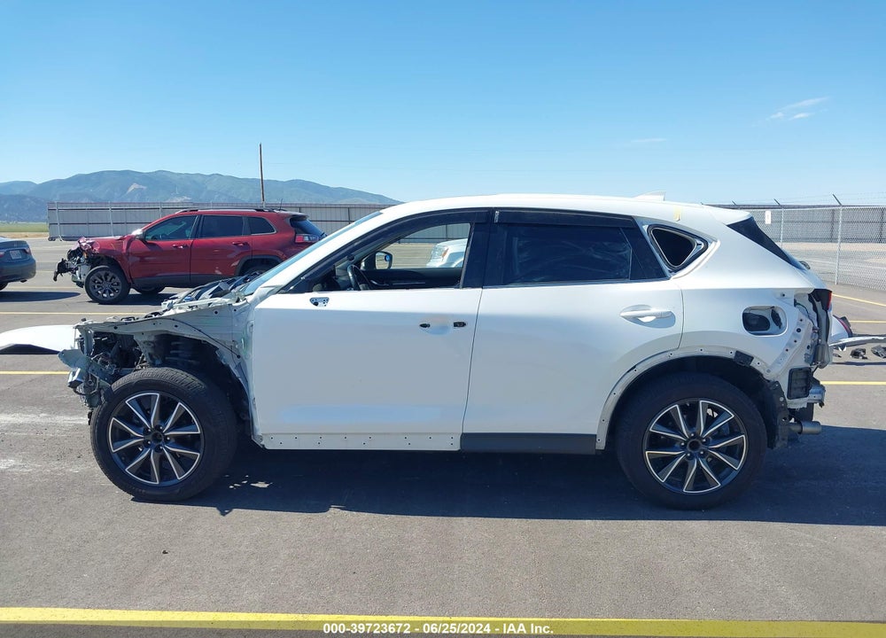 2017 MAZDA CX-5 GRAND TOURING VIN: JM3KFADL6H0104741