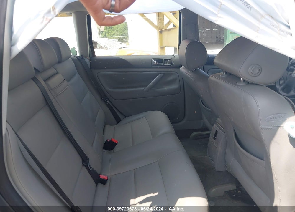 2005 VOLKSWAGEN PASSAT GLS TDI VIN: WVWCE63B75E145190