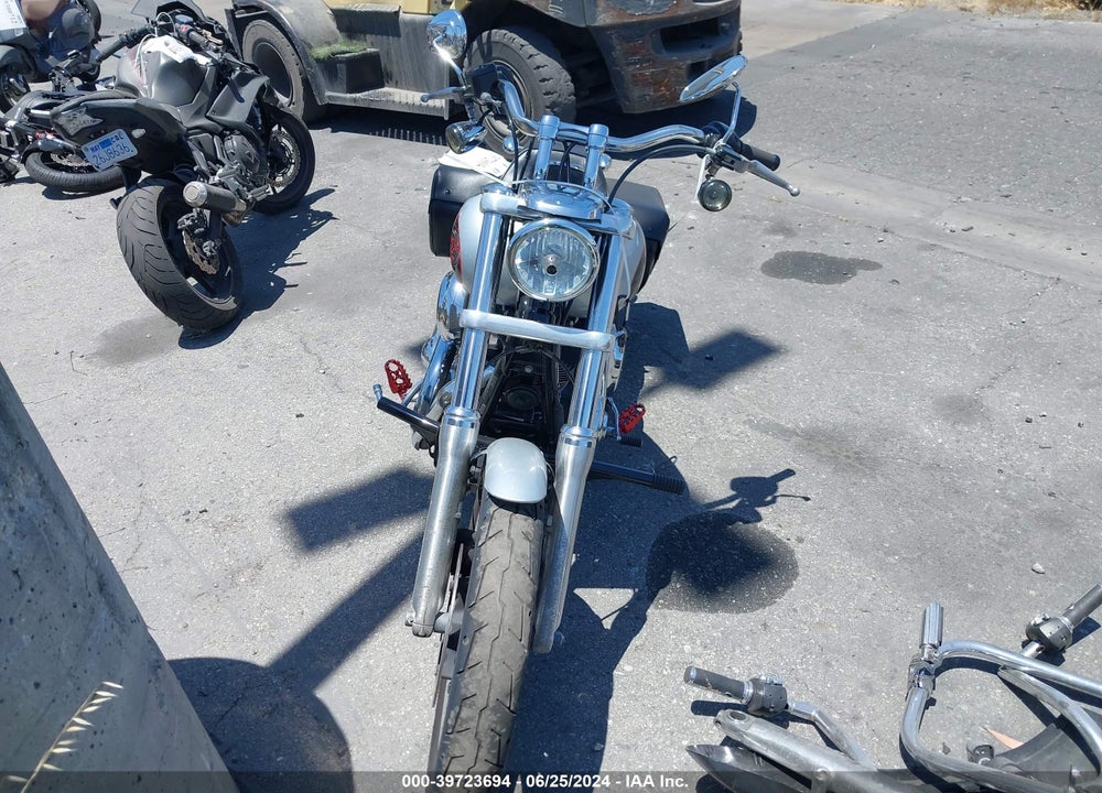 2015 HARLEY-DAVIDSON FXDL DYNA LOW RIDER VIN: 1HD1GNM39FC319212