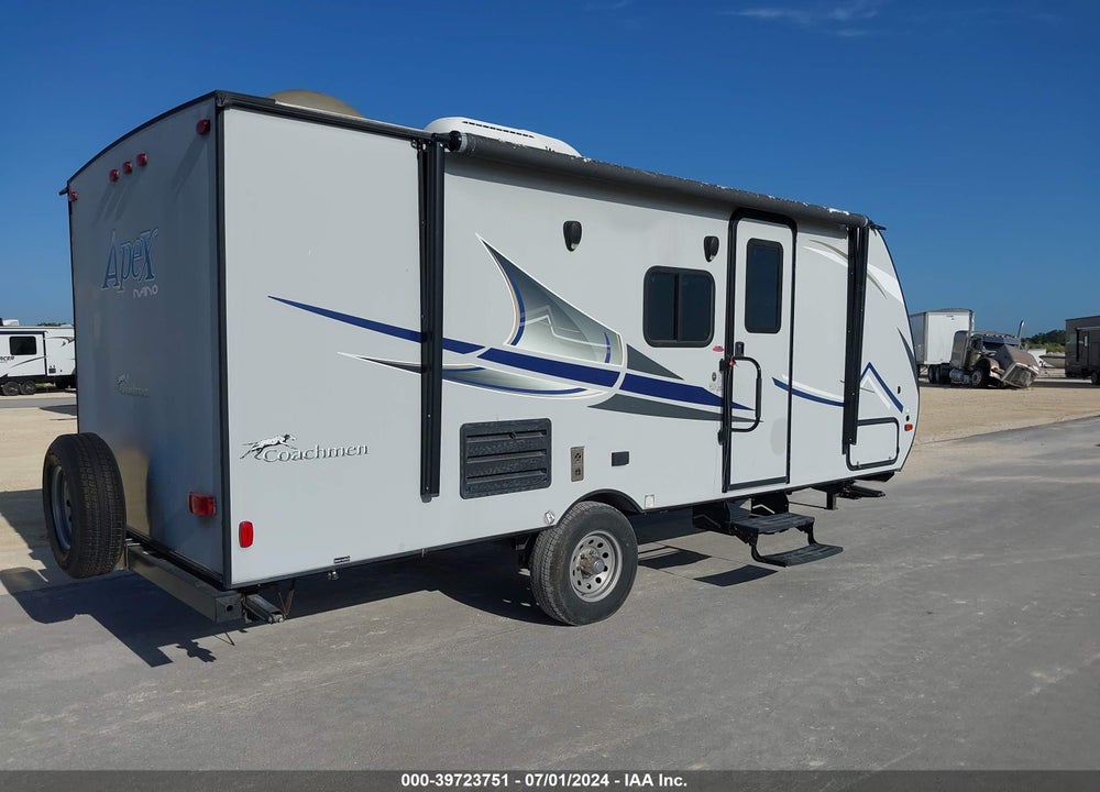 2018 APEX NANO VIN: 5ZT2CXHC3JL003531