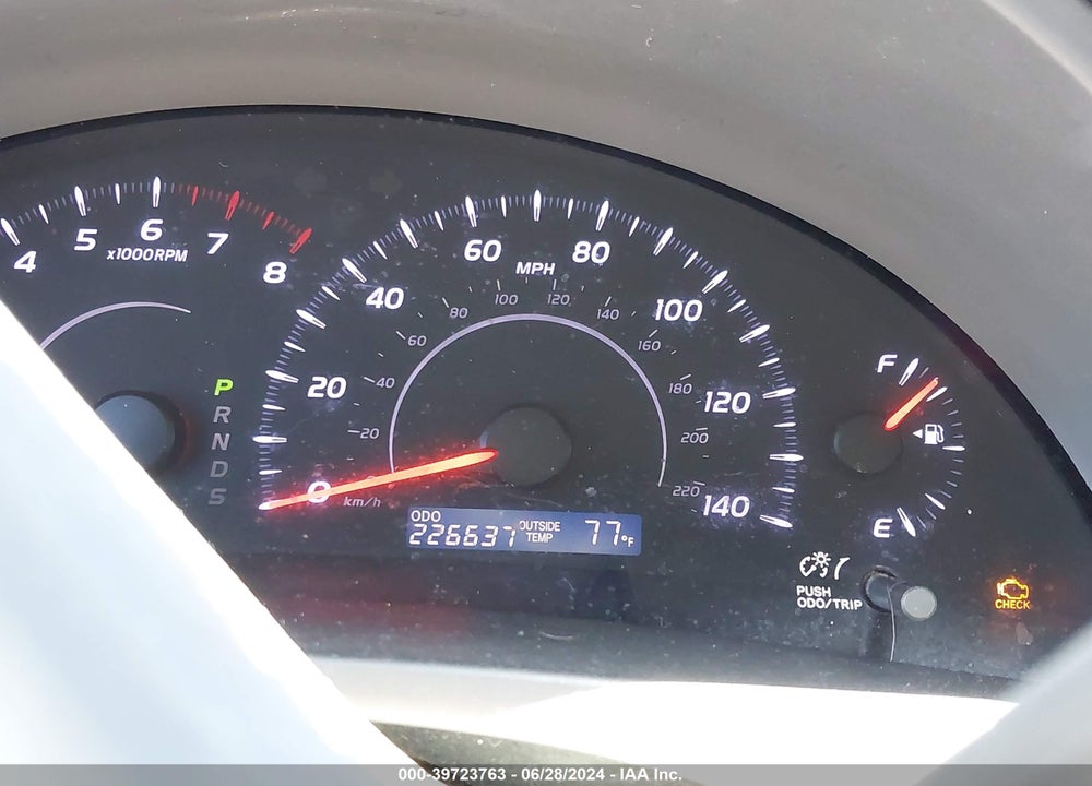 2011 TOYOTA CAMRY LE VIN: 4T1BF3EK3BU176101