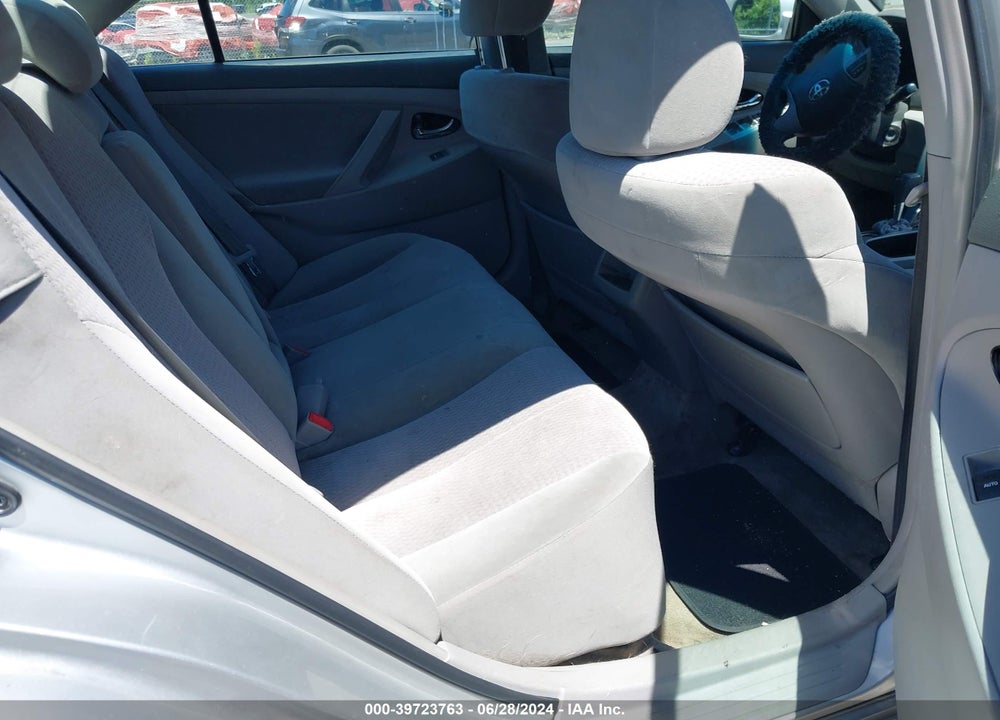 2011 TOYOTA CAMRY LE VIN: 4T1BF3EK3BU176101
