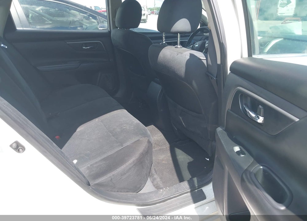 2015 NISSAN ALTIMA 2.5/2.5 S/2.5 SL/2.5 SV VIN: 1N4AL3AP9FN385973