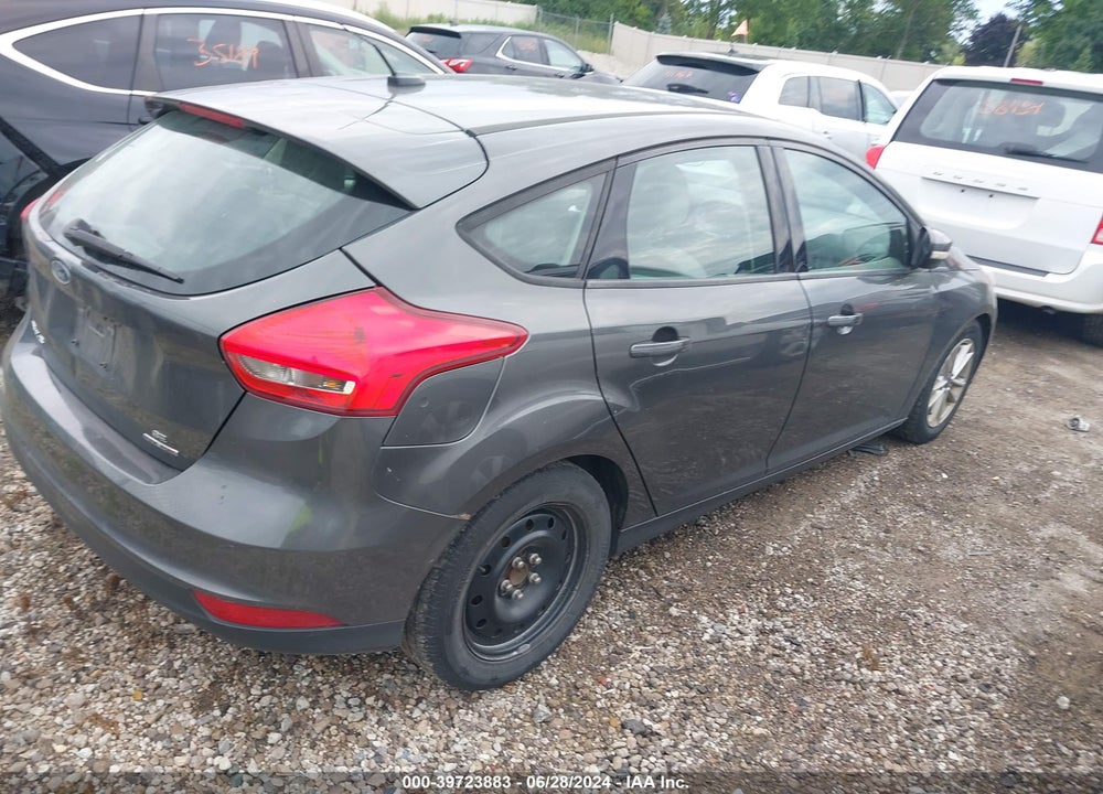 2015 FORD FOCUS SE VIN: 1FADP3K25FL357457