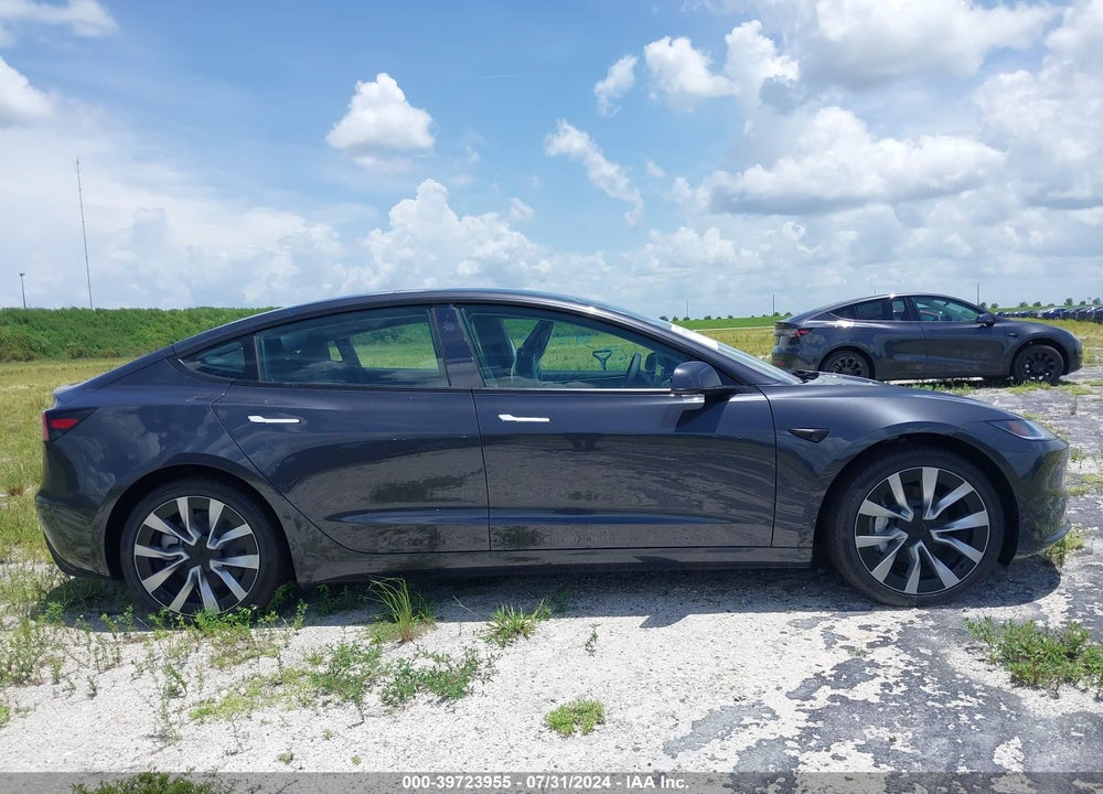 2024 TESLA MODEL 3 REAR-WHEEL DRIVE VIN: 5YJ3E1EA2RF752660