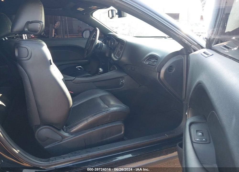 2019 DODGE CHALLENGER SXT VIN: 2C3CDZAG3KH759309
