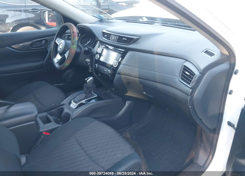2019 NISSAN ROGUE S VIN: 5N1AT2MV0KC784786