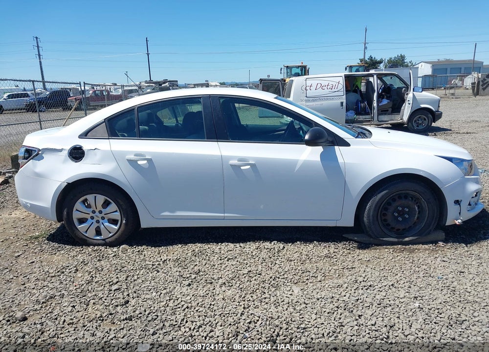2015 CHEVROLET CRUZE LS VIN: 1G1PB5SG1F7231532