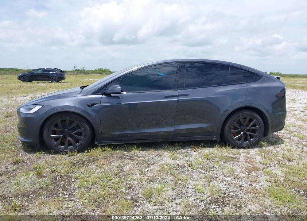 2023 TESLA MODEL X DUAL MOTOR ALL-WHEEL DRIVE/STANDARD RANGE VIN: 7SAXCBE56PF402710