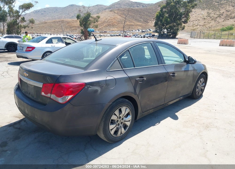 2014 CHEVROLET CRUZE LS AUTO VIN: 1G1PA5SG5E7435154