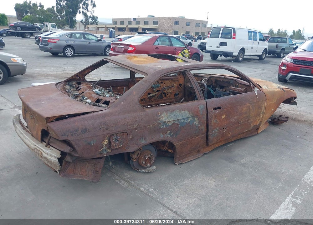 1998 BMW 323IS VIN: WBABF7324WEH42278