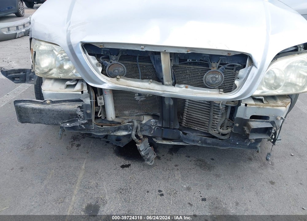 2004 KIA SEDONA EX/LX VIN: KNDUP131246515057