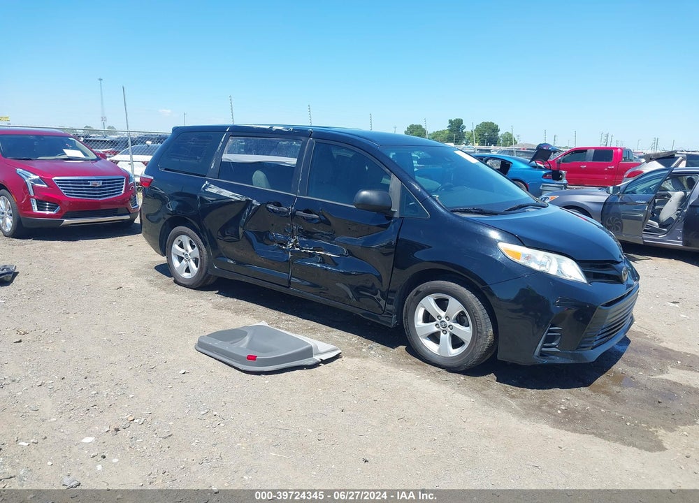2018 TOYOTA SIENNA L 7 PASSENGER VIN: 5TDZZ3DC9JS946180