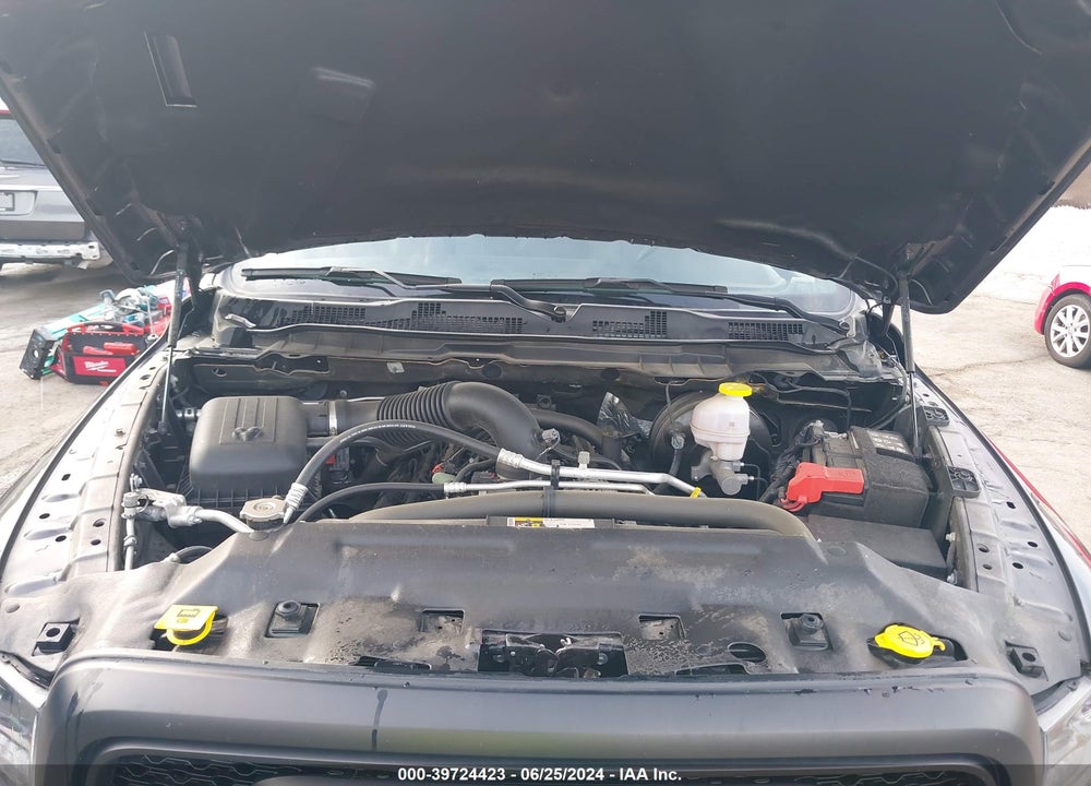 2022 RAM 1500 CLASSIC SLT VIN: 1C6RR7LT5NS165685