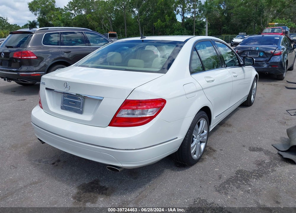 2009 MERCEDES-BENZ C 300 LUXURY/SPORT VIN: WDDGF54X69R052278