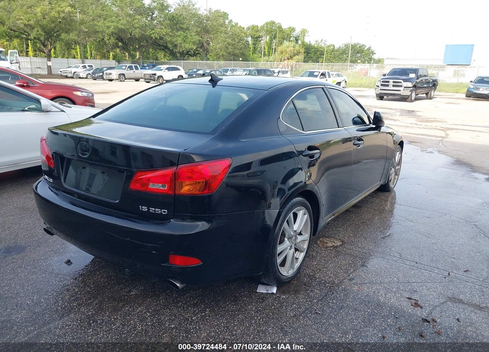 2007 LEXUS IS 250 VIN: JTHBK262575036415