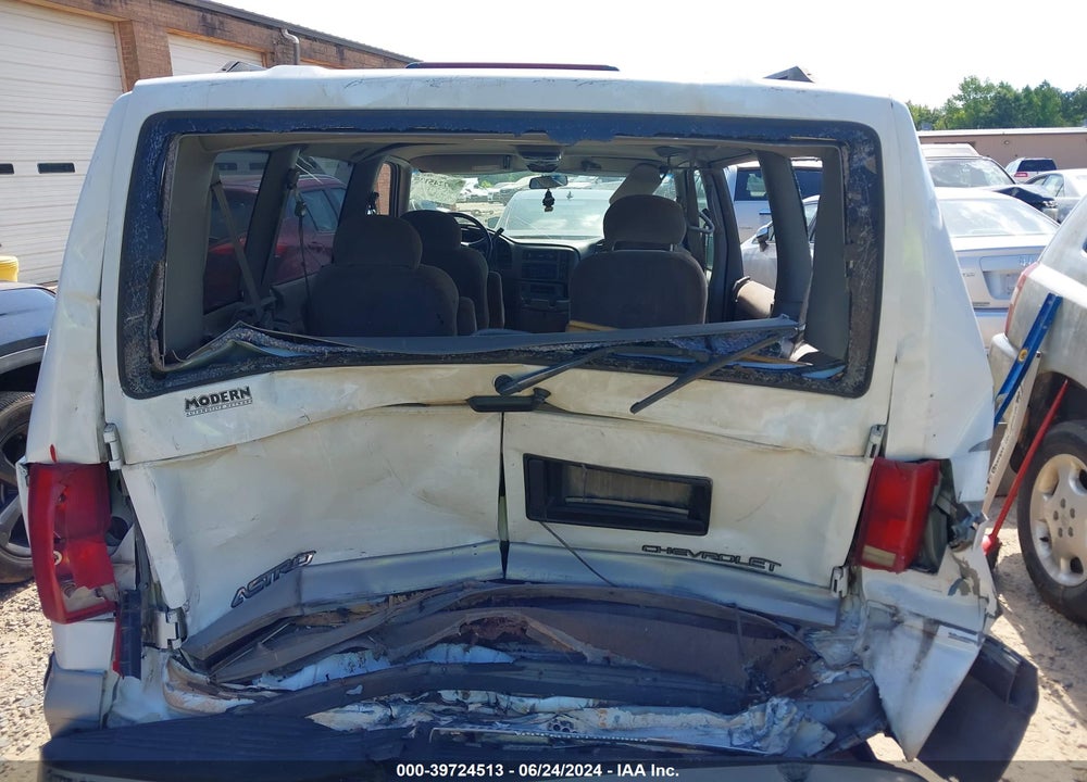 2000 CHEVROLET ASTRO VIN: 1GNDM19W2YB102734