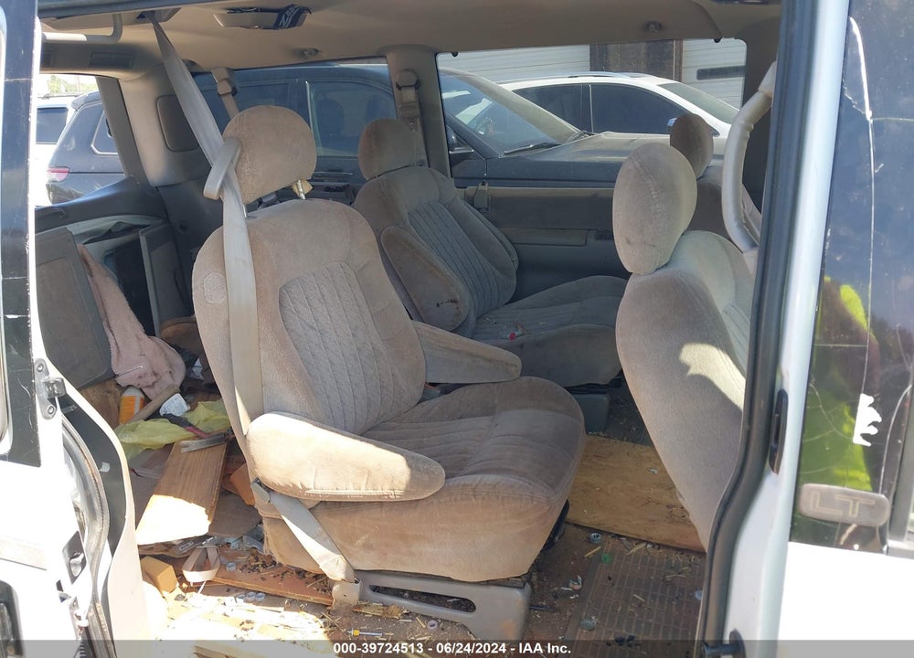2000 CHEVROLET ASTRO VIN: 1GNDM19W2YB102734