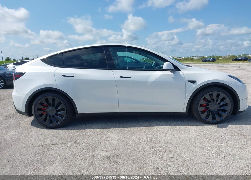 2024 TESLA MODEL Y PERFORMANCE DUAL MOTOR ALL-WHEEL DRIVE VIN: 7SAYGDEF1RA281842