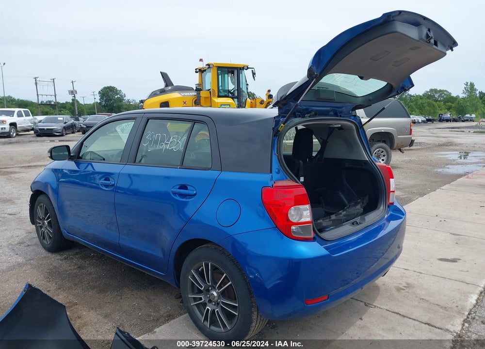 2013 SCION XD VIN: JTKKUPB46D1033647