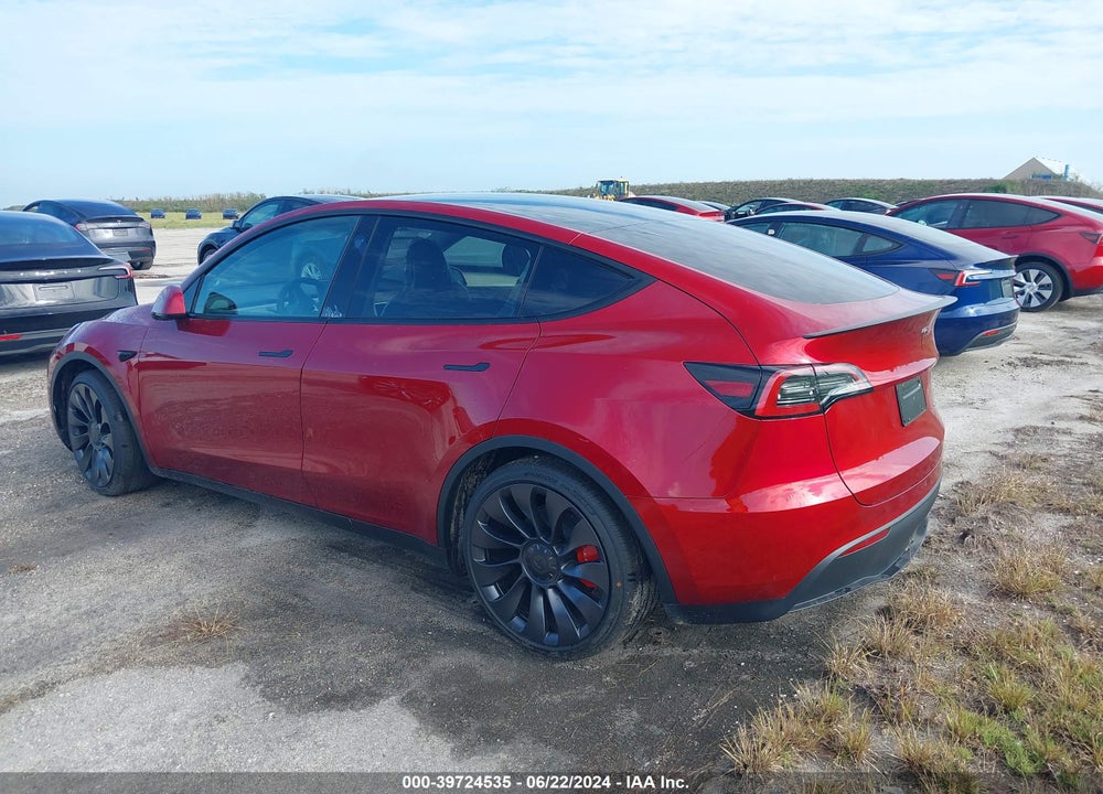 2024 TESLA MODEL Y PERFORMANCE DUAL MOTOR ALL-WHEEL DRIVE VIN: 7SAYGDEF2RA269862