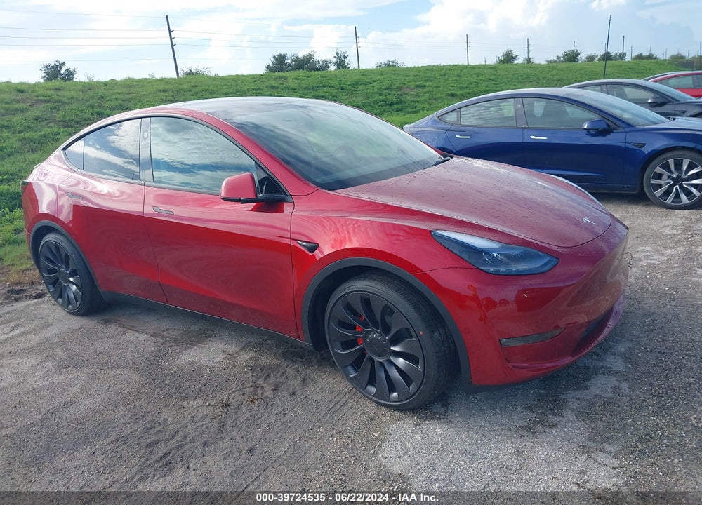 2024 TESLA MODEL Y PERFORMANCE DUAL MOTOR ALL-WHEEL DRIVE VIN: 7SAYGDEF2RA269862