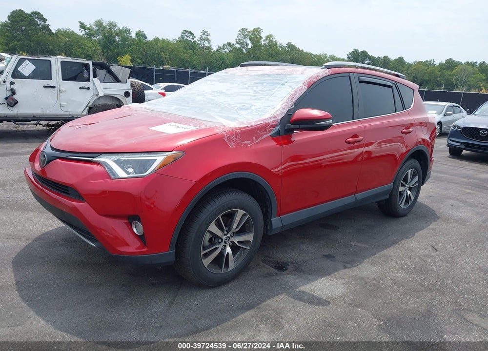 2017 TOYOTA RAV4 XLE VIN: JTMWFREV4HJ147848