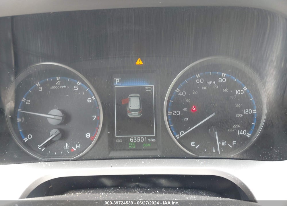 2017 TOYOTA RAV4 XLE VIN: JTMWFREV4HJ147848