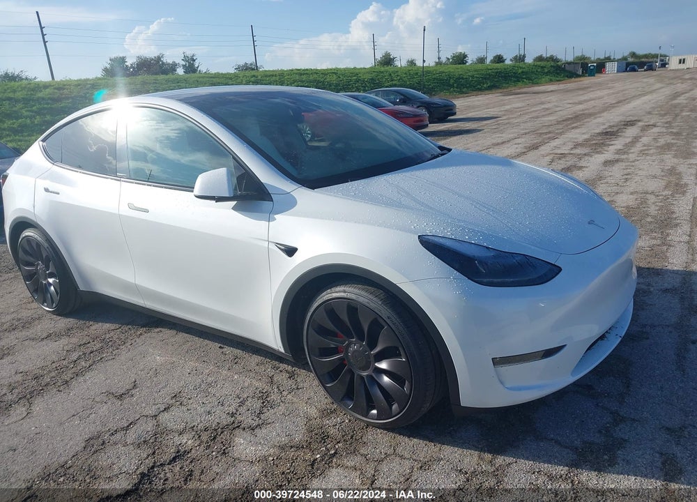 2024 TESLA MODEL Y PERFORMANCE DUAL MOTOR ALL-WHEEL DRIVE VIN: 7SAYGDEF2RA289139