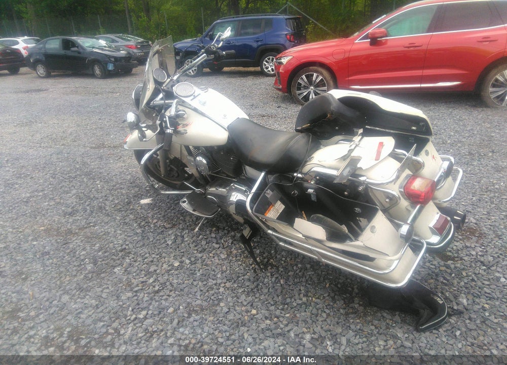 2007 HARLEY-DAVIDSON FLHPI VIN: 1HD1FHM147Y685781
