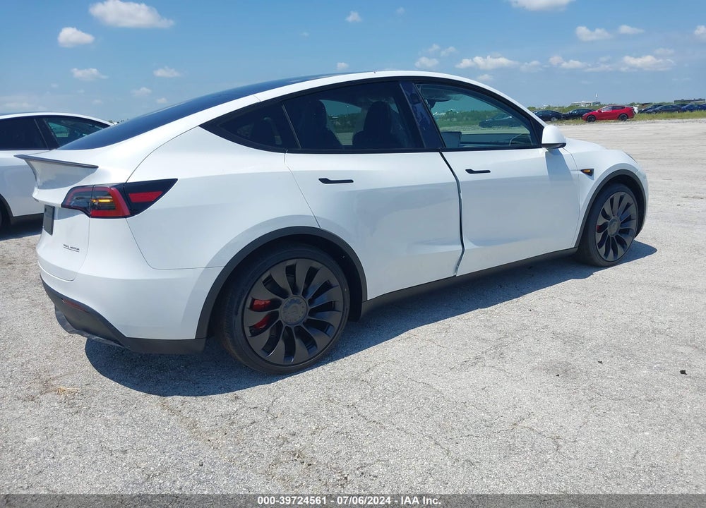 2024 TESLA MODEL Y PERFORMANCE DUAL MOTOR ALL-WHEEL DRIVE VIN: 7SAYGDEF6RA278452